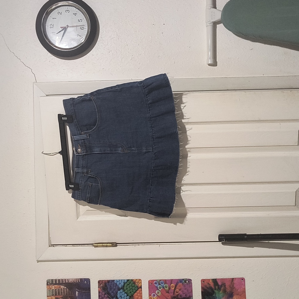 Ladies denim skirt